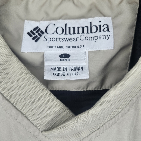 COLUMBIA Cream Colored Lightweight Vest- Large - Picture 2 of 3
